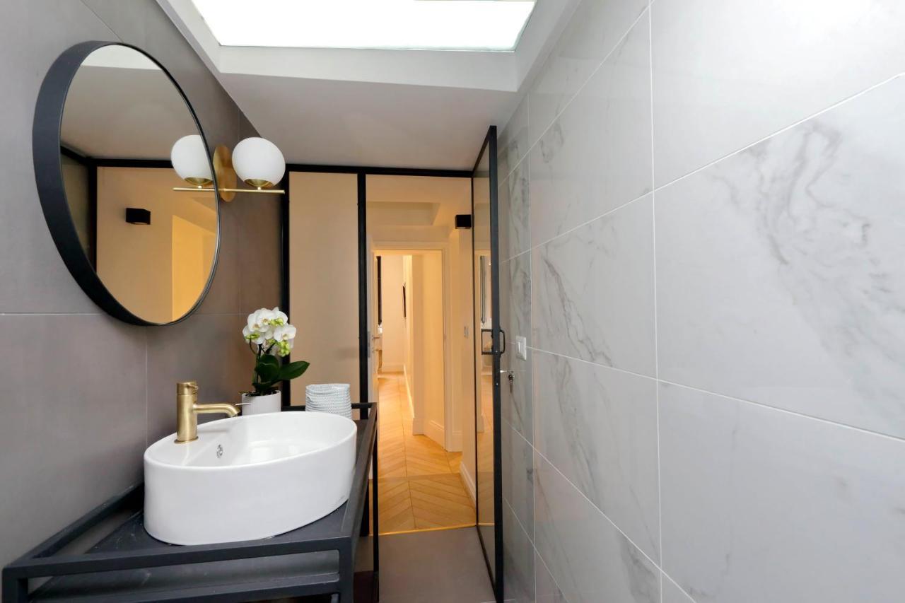 Eve Guest House At Trevi Fountain Roma Eksteriør bilde