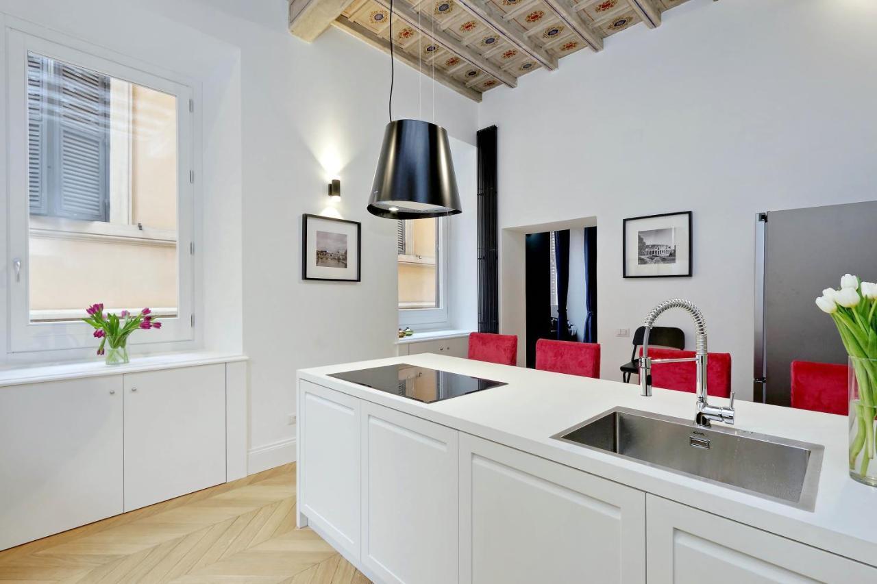 Eve Guest House At Trevi Fountain Roma Eksteriør bilde